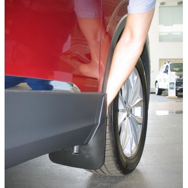 Volkswagen Tiguan L 2016+  брызговики колесных арок GT передние и задние полиуретановые с лого