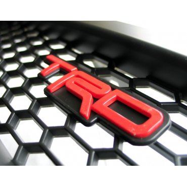 Toyota Hilux Revo 2014 решетка радиатора черная TRD стиль 
