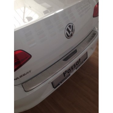 Volkswagen Passat B8 накладка защитная на задний бампер тип A