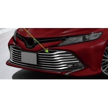 Toyota Camry XV70 2018+ хром накладка решетки радиатора нижняя SS