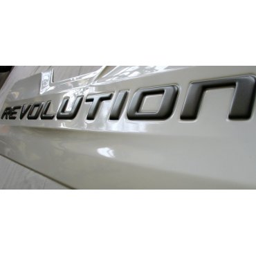 Toyota Hilux Revo 2014 накладка внешняя на задний борт Revolution белая