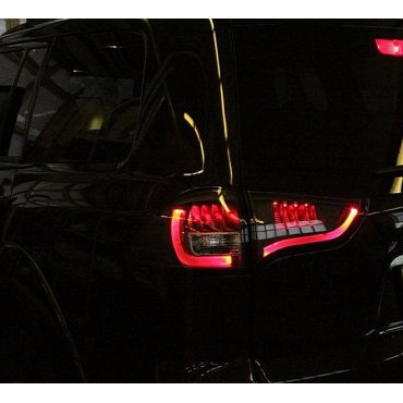 Mitsubishi Pajero Sport оптика задняя LED черная матовая