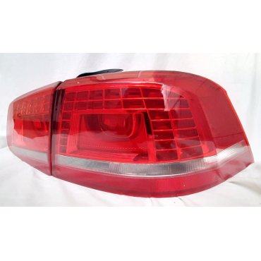 Volkswagen Passat B7 2011+ оптика задняя LED красная