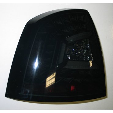 Skoda Octavia A5 седан оптика задняя LED светодиодная тонированная черная