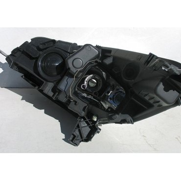 Ford Kuga 2 оптика передняя альтернативная биксенон с ДХО  / headlights bifocal lenses HID with DRL