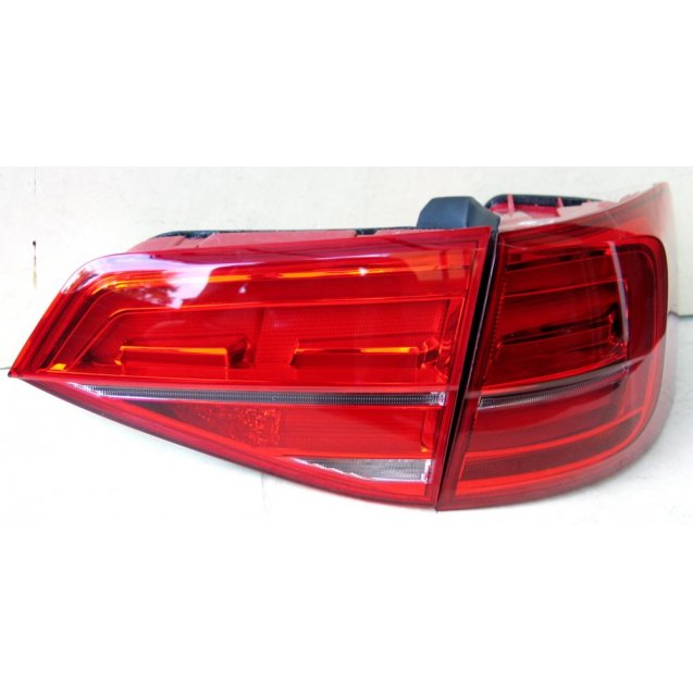 Volkswagen Jetta Mk6 2015+ оптика задняя светодиодная LED красная V1