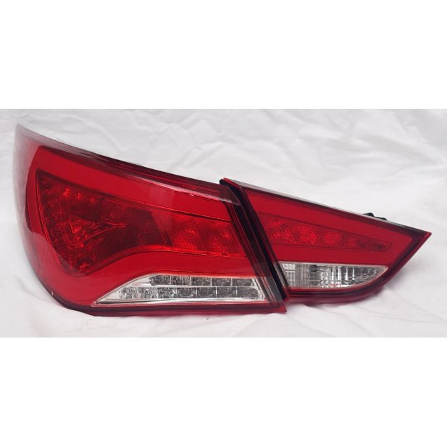 Hyundai Sonata YF оптика задняя красная LED стиль BW