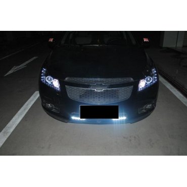 Chevrolet Cruze оптика передняя ксенон хром