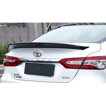 Toyota Camry XV70 2018+  задний спойлер крышки багажника большой