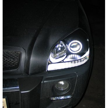 Hyundai Tucson оптика передняя черная  ксенон