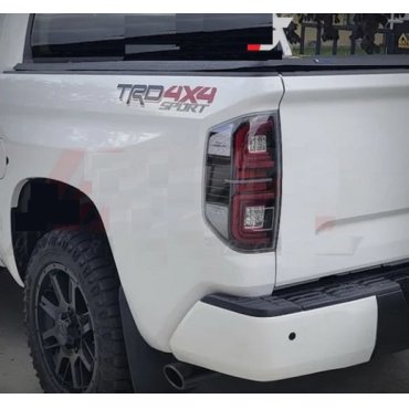 Toyota Tundra 2014+ оптика задняя LED  BW