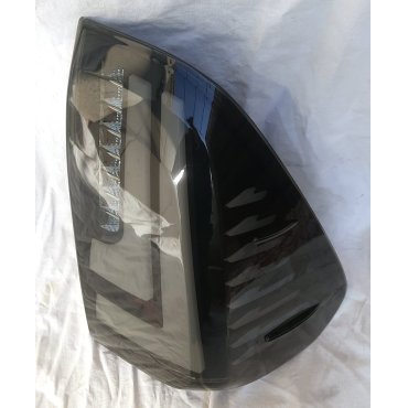 Toyota Hilux Revo 2014 оптика задняя тюнинг LED черная BW