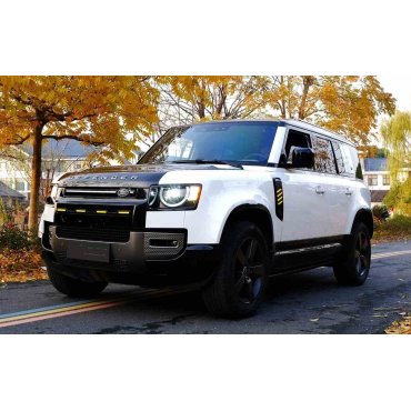 Land Rover Defender L663 2020+ вставка в передний бампер LED 