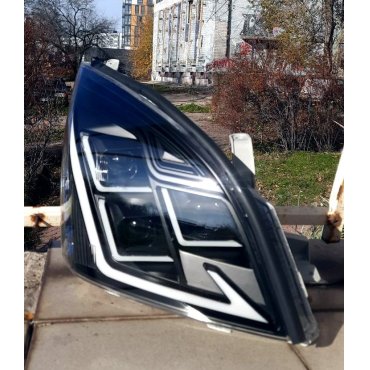 Toyota Land Сruiser 120 Prado оптика передняя LED стиль 3 lenses