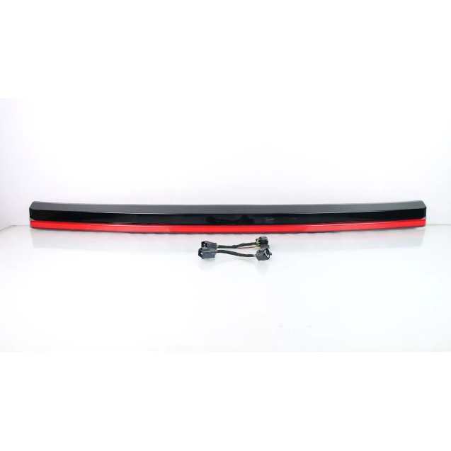 Toyota Land Cruiser Prado 250 2024+ LED вставка на крышку багажника