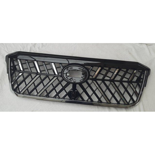 Toyota Land Cruiser 300 2021+  решетка радиатора стиль TRD черная