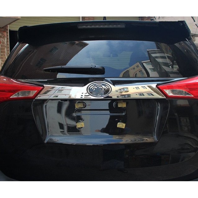 Toyota RAV4 Mk4 2013+ накладка хром на крышку багажника ABS 