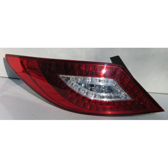 Hyundai Solaris оптика задняя светодиодная LED красная