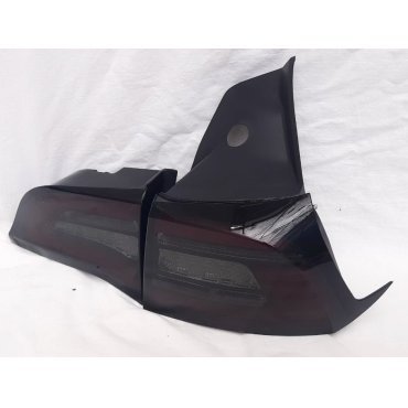 Tesla Model 3 оптика задняя красная тонированная LED стиль BW