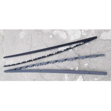 Volkswagen Golf 7 накладки порогов GTI Look Volkswagen Golf 7 накладки порогов GTI Look