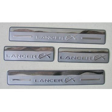 Mitsubishi Lancer X  накладки защитные на пороги дверных проемов  Mitsubishi Lancer X  накладки защитные на пороги дверных проемов