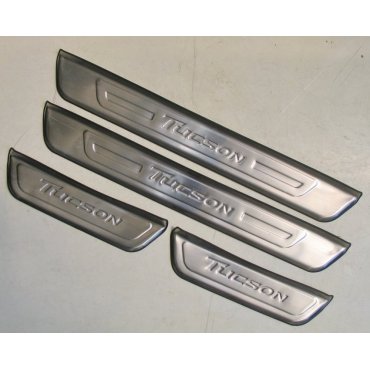 Hyundai Tucson TL 2015 накладки нижние на пороги дверных проемов тип E