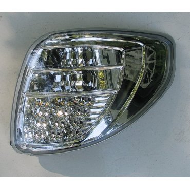 Suzuki SX-4 оптика задняя LED хром Suzuki SX-4 оптика задняя LED хром