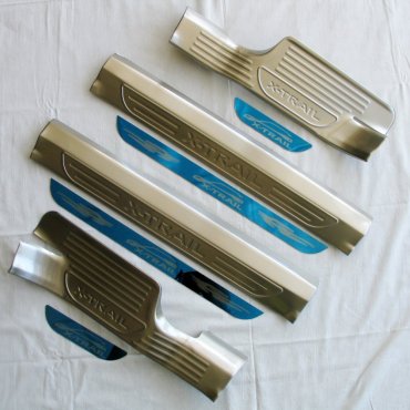 Nissan X-Trail T32 2017+ накладки защитные на пороги дверных проемов верхние тип A