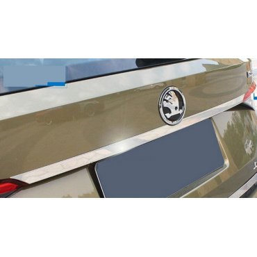 Skoda Kodiaq хром накладка на крышку багажника Skoda Kodiaq хром накладка на крышку багажника